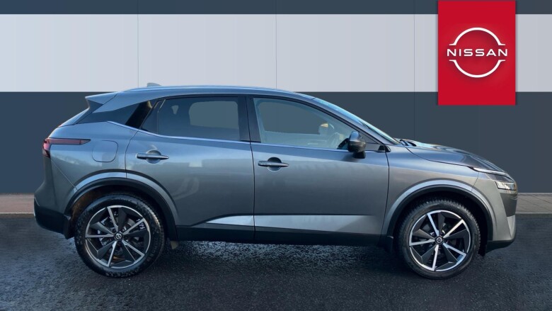 Nissan Qashqai 1.3 DiG-T MH Tekna 5dr Petrol Hatchback